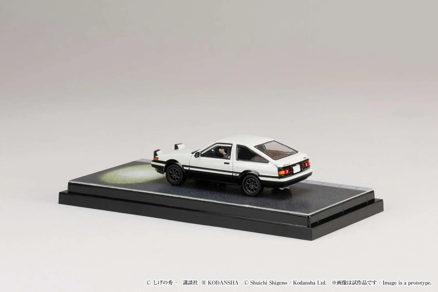 Hobby Japan 1/64 Toyota Sprinter Trueno GT Apex AE86 INITIAL D VS Takeshi Nakazato - Image 3