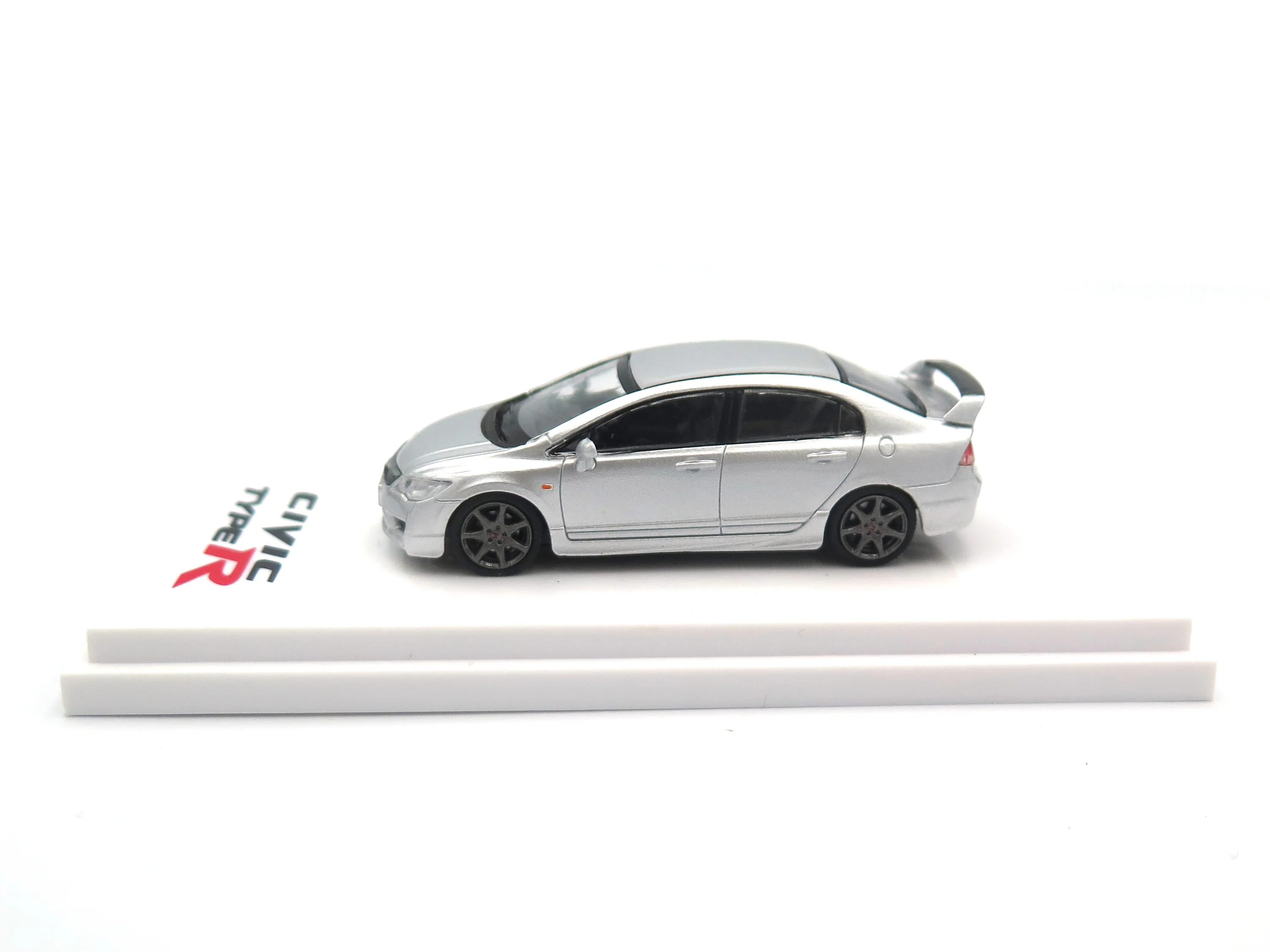 Hobby Japan 1/64 Honda CIVIC TYPE R (FD2) Super Platinium Metallic - Image 3